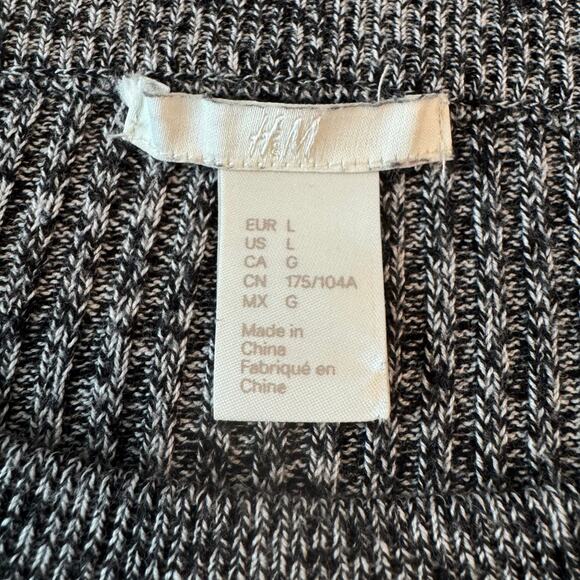 Women's H&M Heather Gray Ribbed Scoop Neck Sweater – Size Large - Picture 2 of 7
